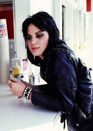 Young joan jett in brown dress is listed (or ranked) 11 on the list 29 pictures of young joan jett. Joan Jett S Edgy Hairstyle 30 Amazing Vintage Photos Of The Queen Of Rock N Roll In The 1970s And 1980s Vintage Everyday
