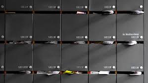 Tarifs des lettres du régime intérieur tarifs des lettres du régime international prix décernés aux artistes peintres pour la conception de maquettes de timbres poste La Poste Adopte Le Tarif Courrier Pour Les Envois De Moins De 3cm D Epaisseur Ladepeche Fr