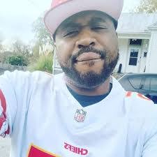 Donell Mcintyre's Instagram, Twitter & Facebook