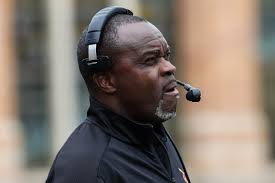 Texas' Everett Withers is 'poster child' for Black coaches and second  chances