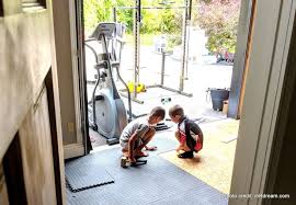 Here are three quick diy additions every garage gym owner can build in a weekend. The Best Home Gym Flooring Diy Garage Gym Renovation