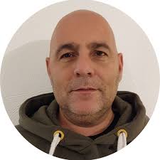 Bildungspartner der adesta Stiftung werden und als Schule junge Menschen  unterstützen