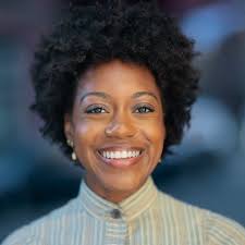 Jewel Evans's Instagram, Twitter & Facebook