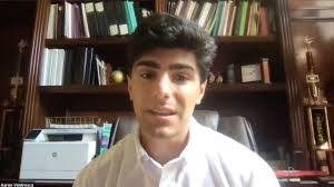 Samantha Essig's Instagram, Twitter & Facebook