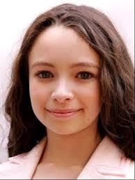 Alicia Bundy's Instagram, Twitter & Facebook