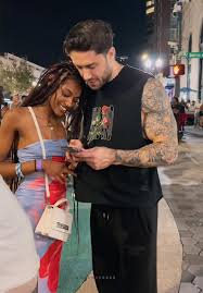 Public Reactions to Model Walking Enticingly