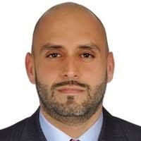 50+ perfiles de «Luis Potes»