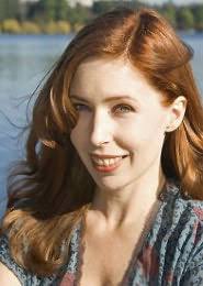 Wake Unto Me by Lisa Cach, Paperback