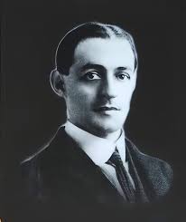 ARTHUR PINK'S STUDY METHODS “In my early years I assiduously followed this  threefold course: First, I read through the entire Bible three times a year  (eight chapters in the Old Testament, and