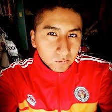 La cancha es nuestro oasis para platicar, disfrutar, reír y echar desmadre!  No se pierdan el nuevo video de #LaReta con @yahirmusic @jakemattte  @lomelomeli @ochoa_comunica @manu_negrete y @alexmonthy desde las canchas  de @