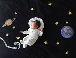 Berikut saya upload beberapa foto bayi lucu. Foto Bayi Lucu Karya Stephanie Er Tentang Petualangan Putrinya Baby Boy Photography Newborn Baby Photoshoot Baby Photoshoot