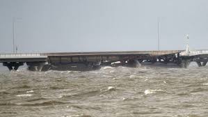 The florida department of transportation said southbound lanes on the bridge have been closed to traffic. Penscola Bay Bridge Damage May Take 30 60 Days To Repair