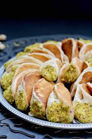 Qatayef Traditional Syrian Dessert Recipe 196 Flavors Recettes De Cuisine Recette Idee Recette