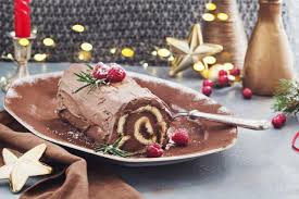 Voici une bûche de noël que j'ai réalisé pour un repas de famille pendant les fêtes de noël. Et Si On Utilisait Le Thermomix Pour Preparer Nos Buches De Noel