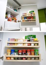 Montar Un Especiero En La Puerta De Un Armario Especieros Orden En Casa Especieros De Madera