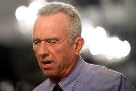 In battleground Arizona, Robert F. Kennedy Jr. draws Biden and Trump voters  united by distrust