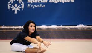 In the 1976 montreal olympic games nadia comaneci became the first gymnast in olympic history to be awarded the perfect score of 10.0 for her performance on. Olympia Legende Nadia Comaneci Im Interview