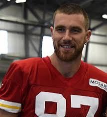 Travis michael kelce is an american football tight end for the kansas city chiefs of the national football league. Travis Kelce Wikipedia