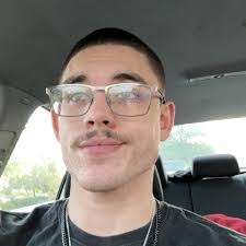 Brodie Buckley's Instagram, Twitter & Facebook