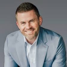 Jake Maughan's Instagram, Twitter & Facebook