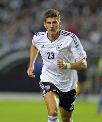 Mario Gomez One Of My Favs Mario Gomez German National Team Soccer Players