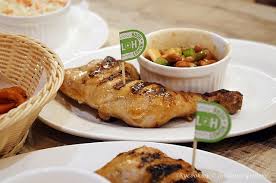 The curve in mutiara damansara is a 3 storey shopping mall which houses a varieties of goods and food outlets. Galito S First Outlet In Malaysia E Curve Mutiara Damansara Foodeverywhere