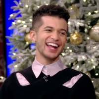 VIDEO: Jordan Fisher Talks DEAR EVAN HANSEN Re-Opening