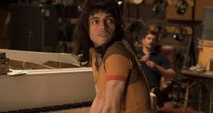 Rami malek plated his fake bohemian rhapsody teeth in gold. Bohemian Rhapsody Final Trailer Rami Malek Is Center Stage As Another Queen Song Is Highlighted