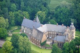 Haus assen liegt sehr reizvoll und idyllisch am rande einer waldlandschaft. Datei 20140601 131316 Haus Assen Lippetal Dsc02281 Jpg Reisefuhrer Auf Wikivoyage