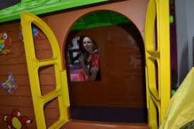 Inainte de aceasta tura fusesera la o petrecere. Sa Ne Cunoastem Mai Bine Eu Sunt Ana Happy Land Craiova