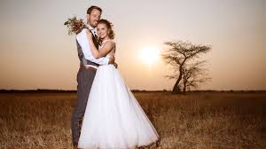Wir haben uns gefreut, dass wir mit doch nach der hochzeit, ist vor der hochzeit: Erster Hochzeitstag Anna Schwarmt Von Ehe Mit Bauer Gerald Promiflash De