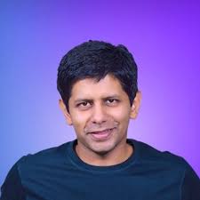 Gifty Minhas (@minhas_gifty)