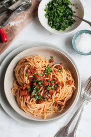 Traditional Spaghetti Bolognese With Step By Step Photos Eat Little Bird Recipe Recipes Food Spaghetti Bolognese