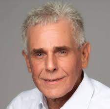 Die Einsatzzentrale der mittelfränkischen Polizei erhielt in der Nacht zum  Sonntag (14.12.2025) gegen 02:00 Uhr einen Notruf aus einer Bar in der  Bogenstraße, #Nürnberg. Dort hatte ein Mann das Bewusstsein verloren,  nachdem