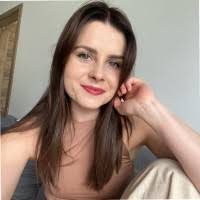 100+ "Landowska" profiles