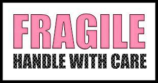 Print out fragile sticker : Fragile Handle With Care Mailing Labels Free Printable
