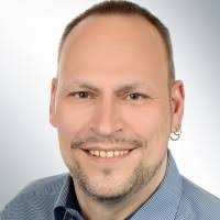 200+ "Tom Graf" profiles