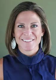 Darcy Mund Lucas (2016)