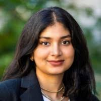 Sareena Sofat's Instagram, Twitter & Facebook