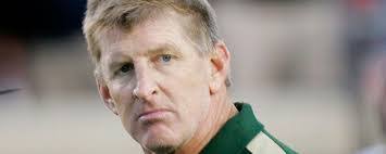 Aaron Hewlett's Instagram, Twitter & Facebook