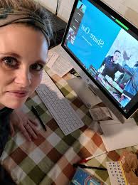 Just sharing a couple of pics to say hey from St. Louis (the Lou)