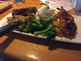 March 29, 2017 228 shares Applebee S Auburn Photos Restaurant Reviews Order Online Food Delivery Tripadvisor