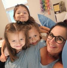 What are some reliable manufactured home lenders in California?