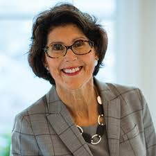 Suzanne Barba's Instagram, Twitter & Facebook