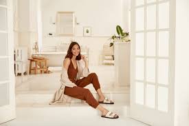 Cold laundry, comfort clothing, fashion, grey state, lunya, mate, naadam, red wing heritage, sarah liller, splendid, state cashmere, style, upwest. 10 Top Comfort Clothing Brands To Shop Now Artful Living Magazine