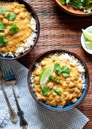 The incredible flavor comes from a combination of warming spices, including curry powder, turmeric, cardamom, cinnamon, and cloves (yep, these aren't just. Slow Cooker Pumpkin Chickpea Red Lentil Curry Recipe Vegan Slow Cooker Vegan Crockpot Recipes Vegan Crockpot