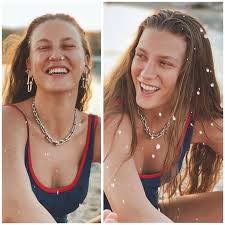 Check spelling or type a new query. Serenay Sarikaya Ali Koc Iddiasi Sonrasi Flas Bir Gelisme Yasandi Haber Takvimi