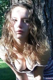 Downblouse Pics - Sexy School Girls, Teens, Girlfriends Peek In ...