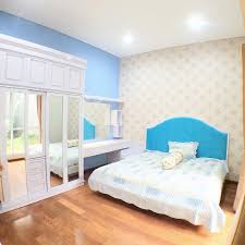Simak beberapa variasi warna cat rumah minimalis yang bisa dijadikan inspirasi! Desain Warna Cat Kamar Tidur Minimalis Cek Bahan Bangunan