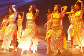 The all time best dancer in bollywood is none other than maduri dixit. Bollywood Dance Classes In Bangalore Indiranagar At Flux